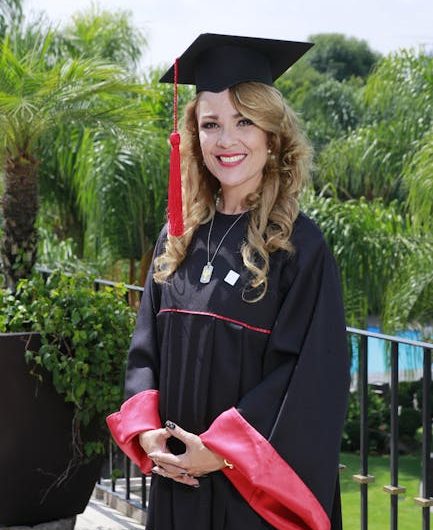 Купить диплом с занесением в реестр России быстро